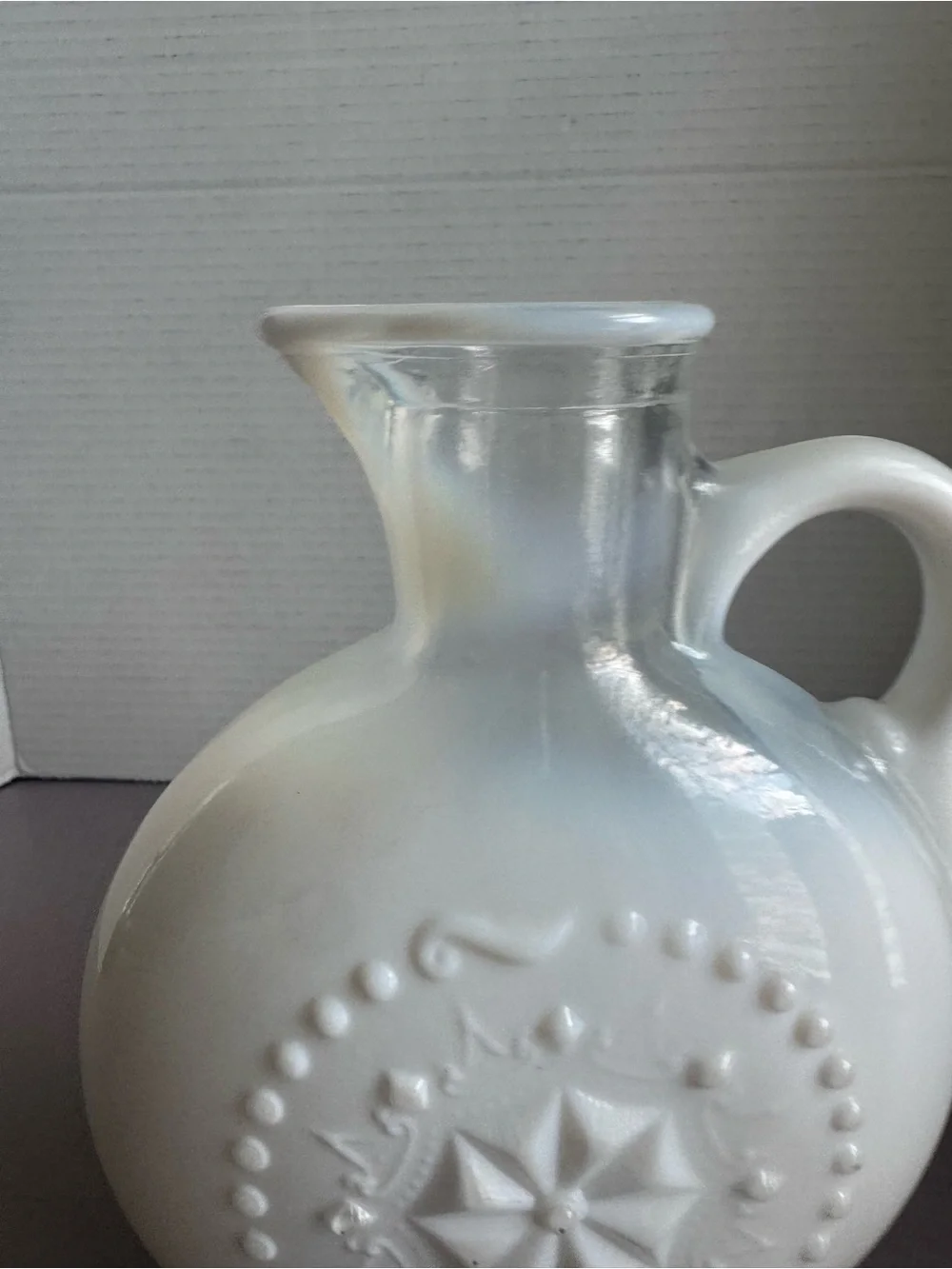 Vintage 1957 Decanter Jim Beam Opalescent